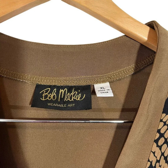 Bob Mackie Wearable Art Button Up XL Abstract Olive Green Orange Black Stretch - Picture 5 of 5